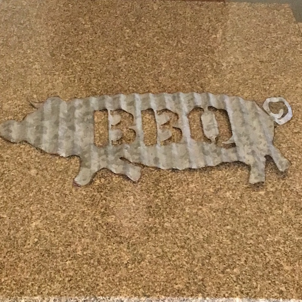 🍋 🐖 Rustic Wall-hanger Corrugated BBQ Pig Sign 🐖